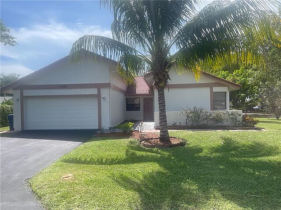 1st image of 11480 NW 41st Street