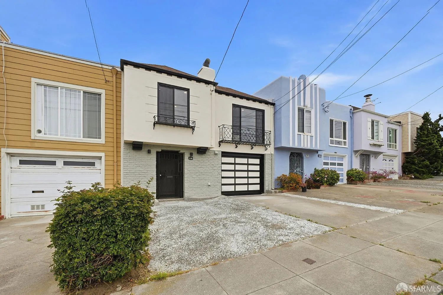 2182 40th Ave - Photo 3