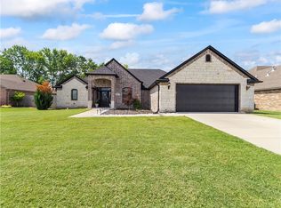 4019 Stonehenge Ave, Springdale, AR 72764