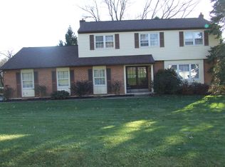 671 Marydell Ln, West Chester, PA 19380