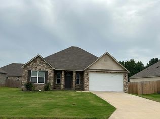 5702 Wendy St, Paragould, AR 72450