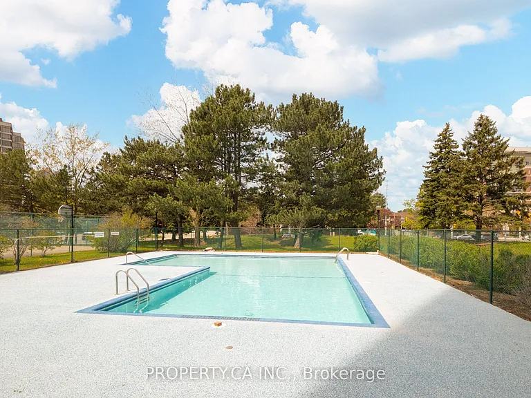 966 Inverhouse Dr #109 — Photo 39