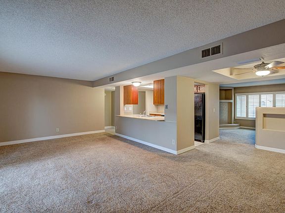 11 5645 W Redfield Rd, Glendale