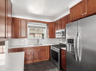 1028 Hendrix St, Brooklyn, NY 11207