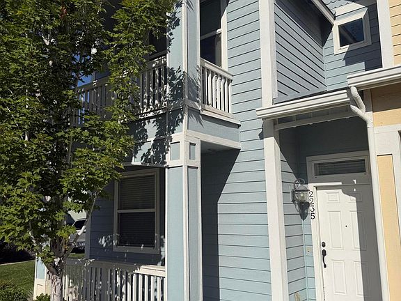 2nd image of 2235 Grosvenor Park Pl