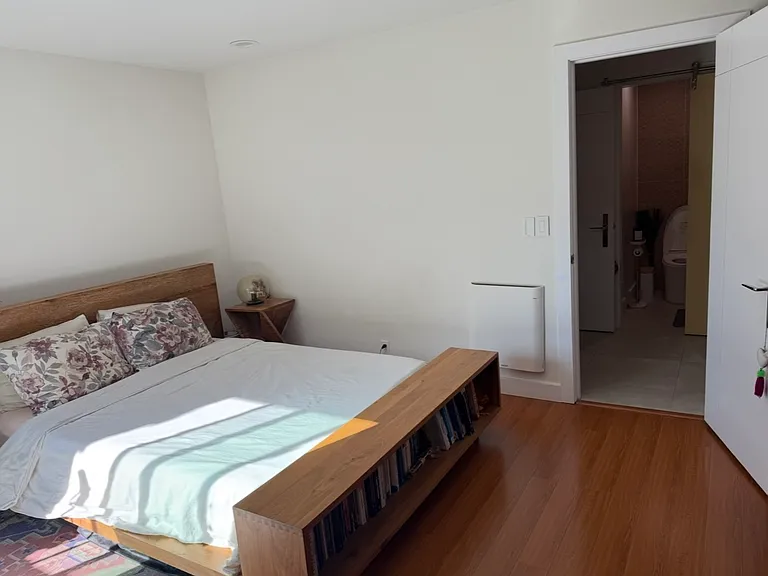 150 Pearl St #102 — Photo 7