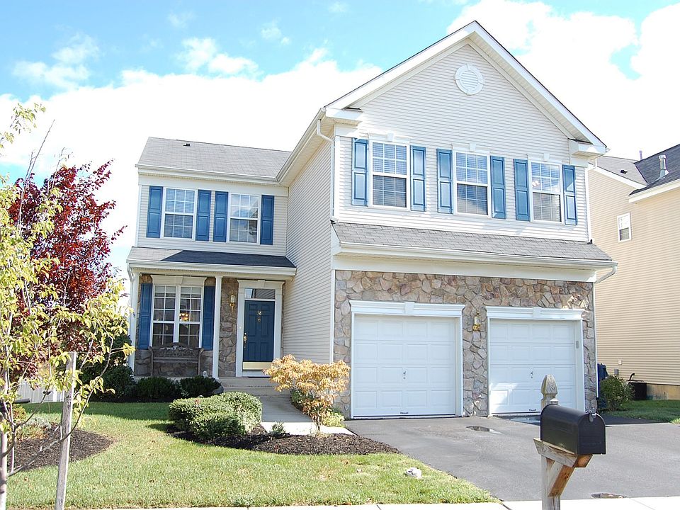 Front View of Home