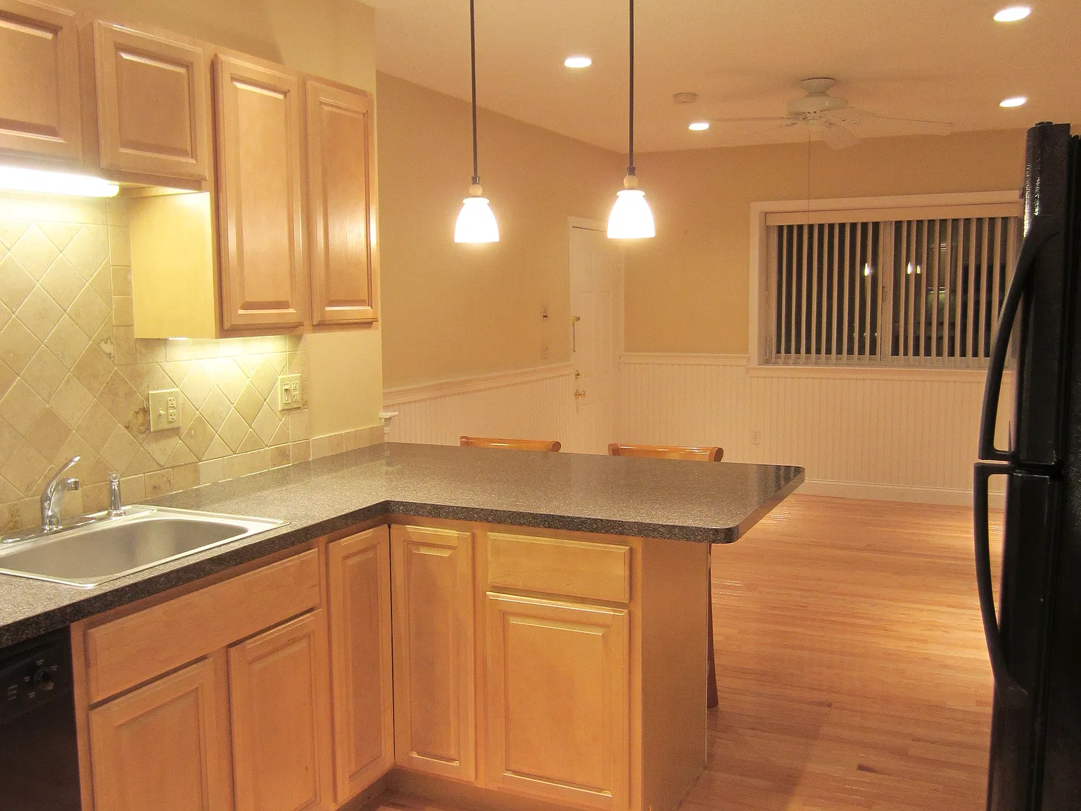 1 bed, 680 sqft, $2,100 — Photo 3