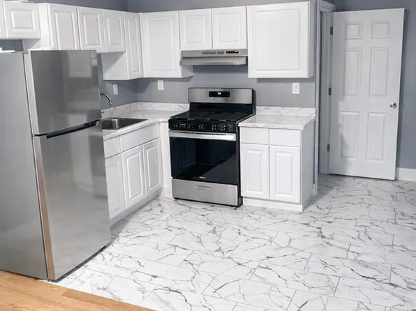 207 Goodrich St, Hamden, CT 06517