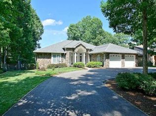 1210 Jefferson Dock Rd, Penhook, VA 24137