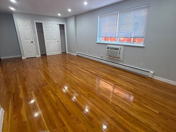 3rd image of 7746 79th St #2B