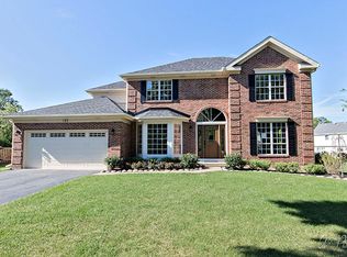 152 Mallard Ct, Grayslake, IL 60030