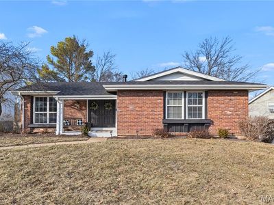 717 Woodrun Dr, Ballwin, MO, 63021