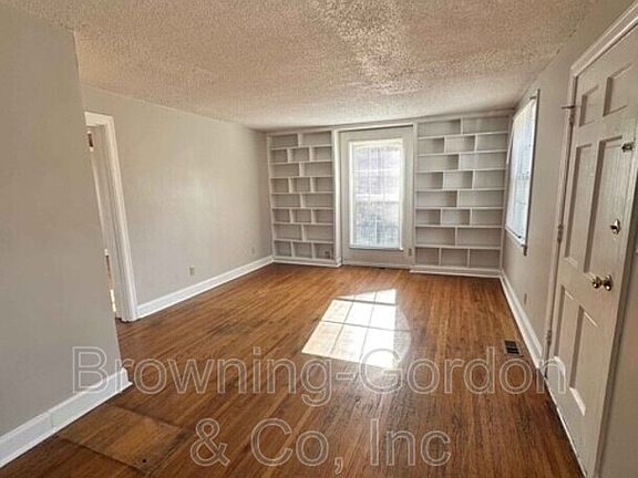 3rd image of 2104 Eastwood Ave