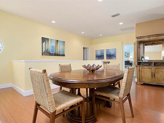 3rd image of 7452 Botanica Pkwy #202