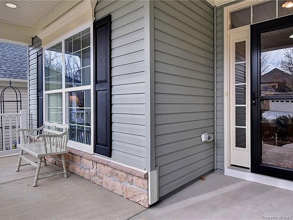 3rd image of 4109 Winthrop Cir
