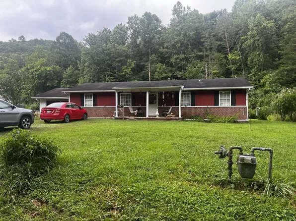 425 Right Fork Wilson Creek Rd, Wayne, WV 25570