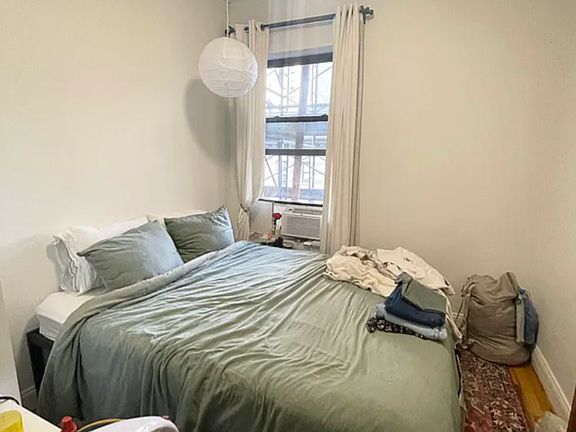5th image of 200 W 94th St #5N