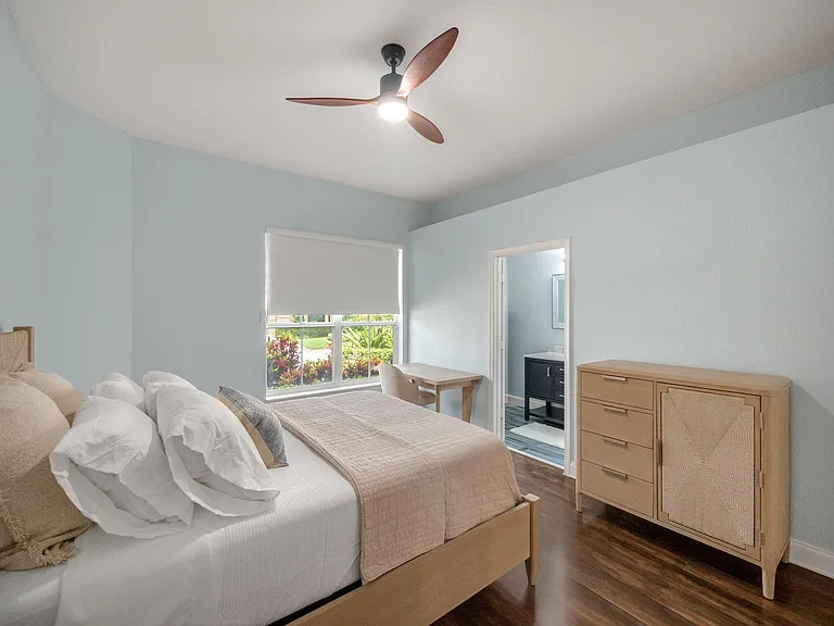 143 Sunset Bay Dr — Photo 16