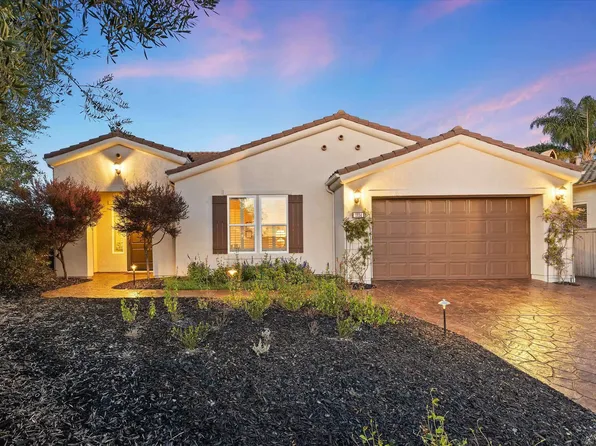 1824 Verano Vis, San Marcos, CA 92078
