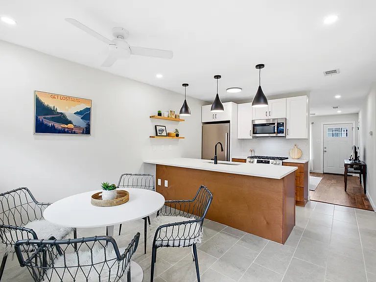 Kitchen/Dining Room