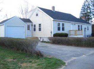 20 Wentworth St, Exeter, NH 03833