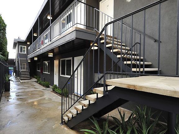 5th image of 12240 Pacific Ave #11591346