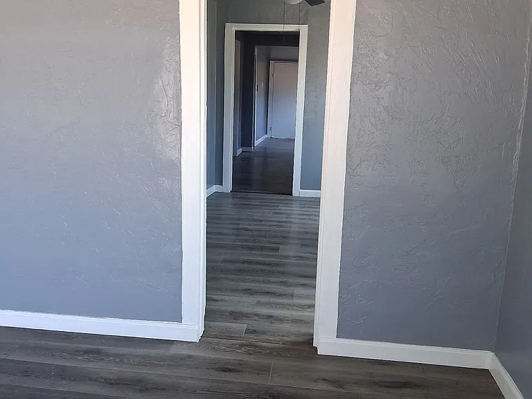2979 S Newman Ave — Photo 5