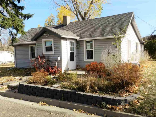 1820 Pine St, Sturgis, SD 57785