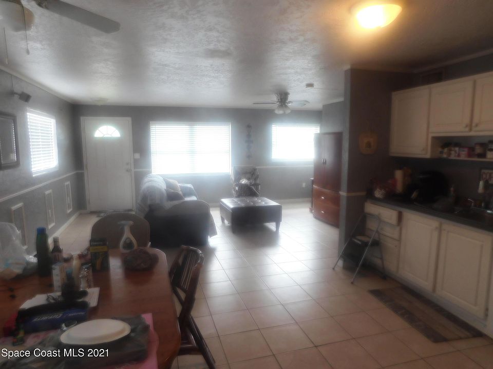 2nd image of 2273 Shelby Dr