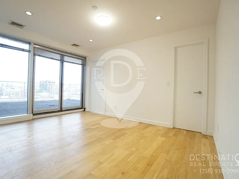 639 4th Ave #10A — Photo 19