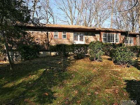 1st image of 5 Pleasant Dr
