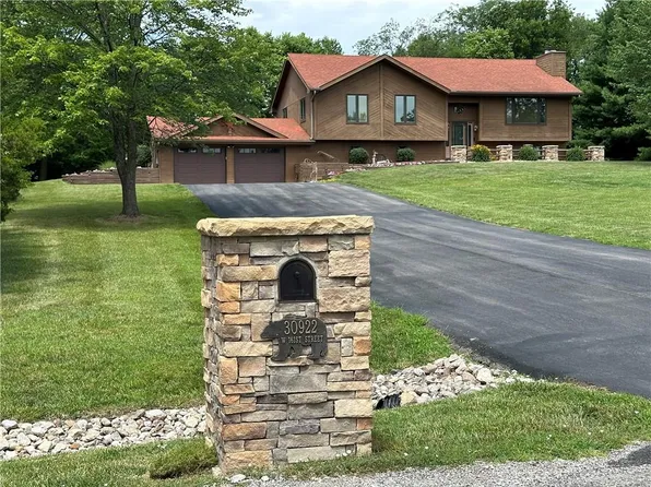 30922 W 161st St, Excelsior Springs, MO 64024