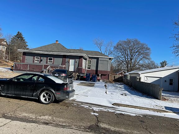 4th image of 356 Crosat St
