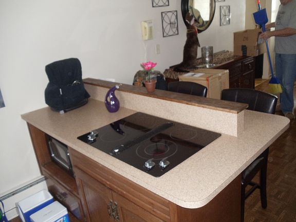 4th image of 491 E Parish