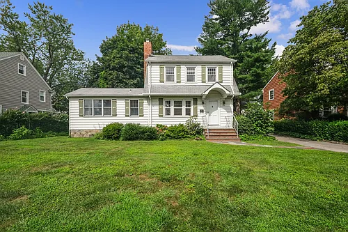 175 Webster Rd Photo 1