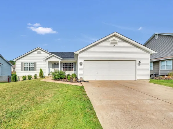 108 Glen Meadows Dr, Troy, MO 63379