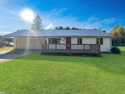 7464 Irish Rd, Millington, MI, 48746