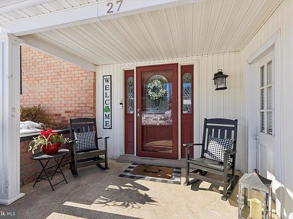 3rd image of 27 Lindley Rd