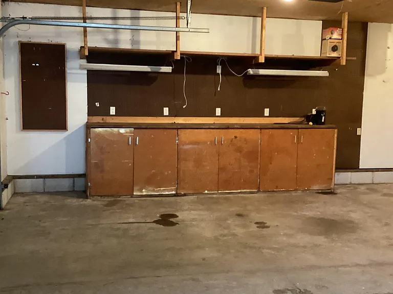 78 W Dague Rd — Photo 24