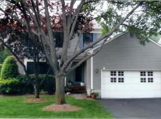 8 Cypress Cir, Morristown, NJ 07960