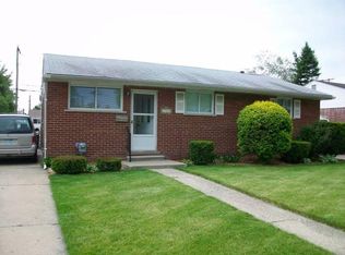 17836 Breezeway, Fraser, MI 48026