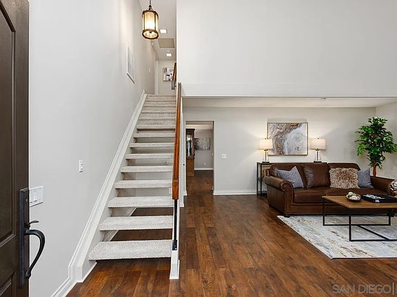 5th image of 16935 Manresa Ct