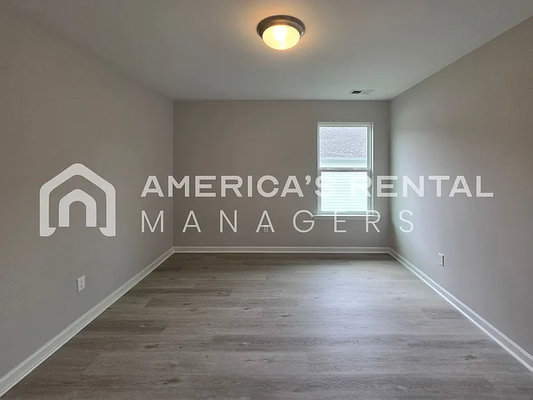 10312 Squires Way — Photo 19