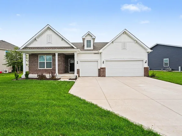 11602 Clyde Dr, Winfield, IN 46307