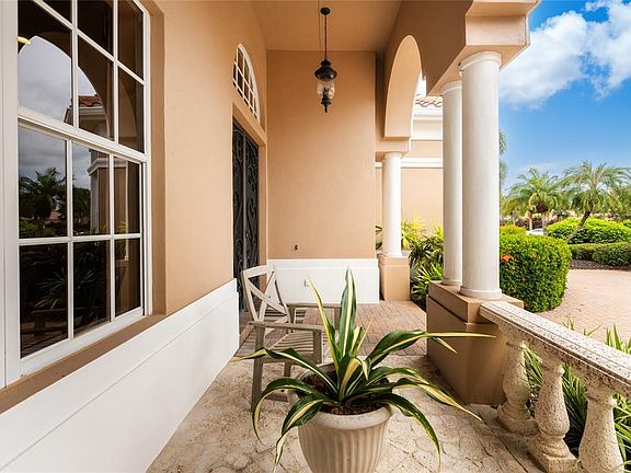 3rd image of 10 BOCA ROYALE BLVD BOULEVARD