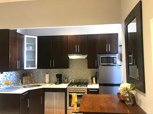 Rented by Meraki Realty LLC | media 11