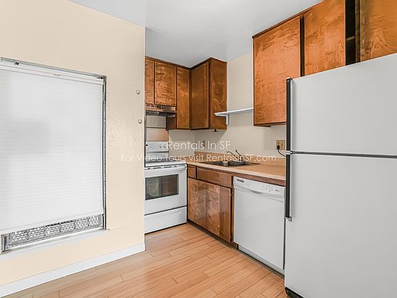 3rd image of 616 Anza St APT 2