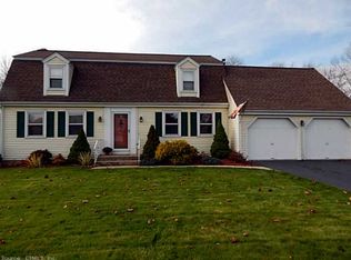 111 Cider Brook Dr, Wethersfield, CT 06109