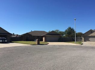 206 NW Jordan Way, Cache, OK 73527